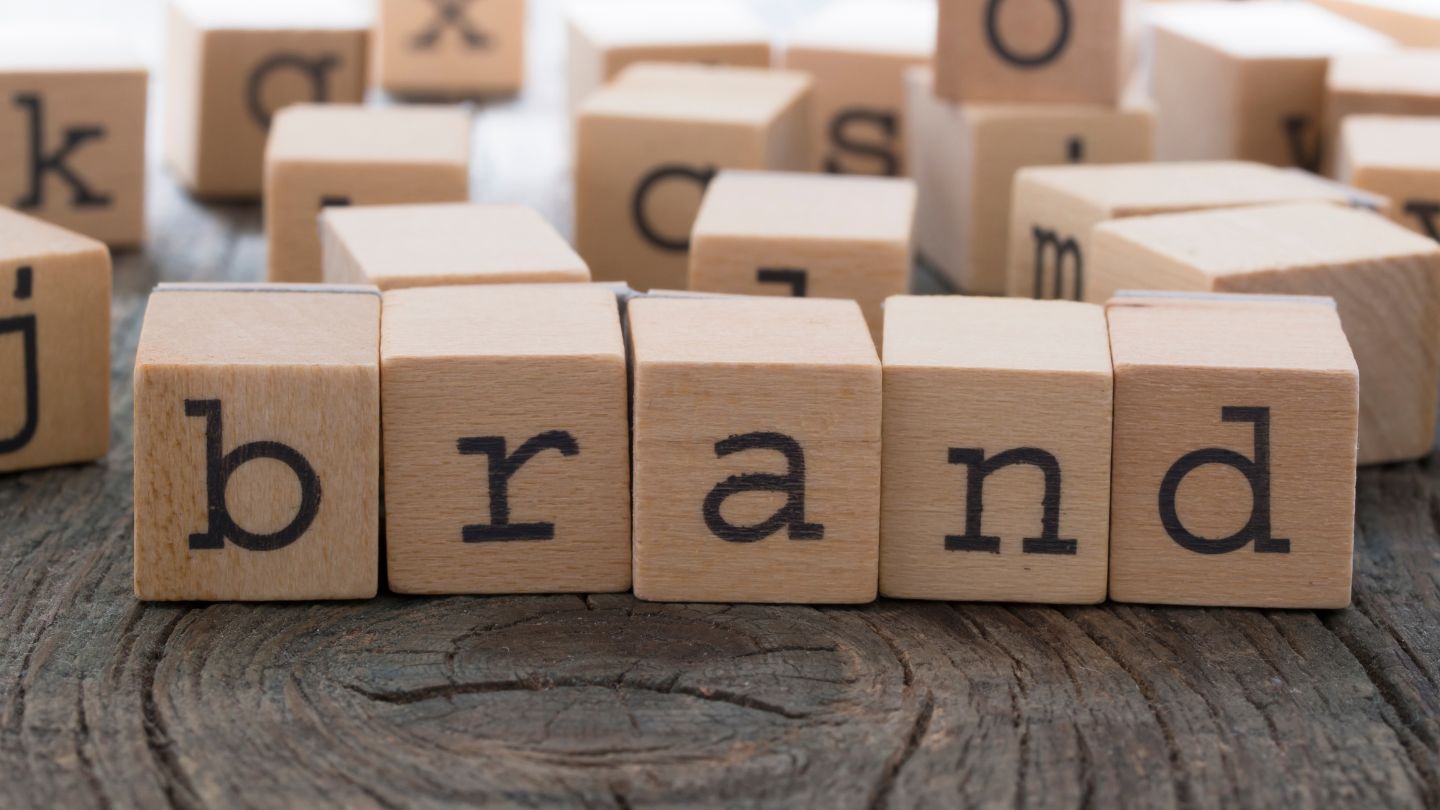 Brand strategy — construire une identité de marque solide pour aligner marketing, communication et intelligence artificielle — Philippe Duvignac